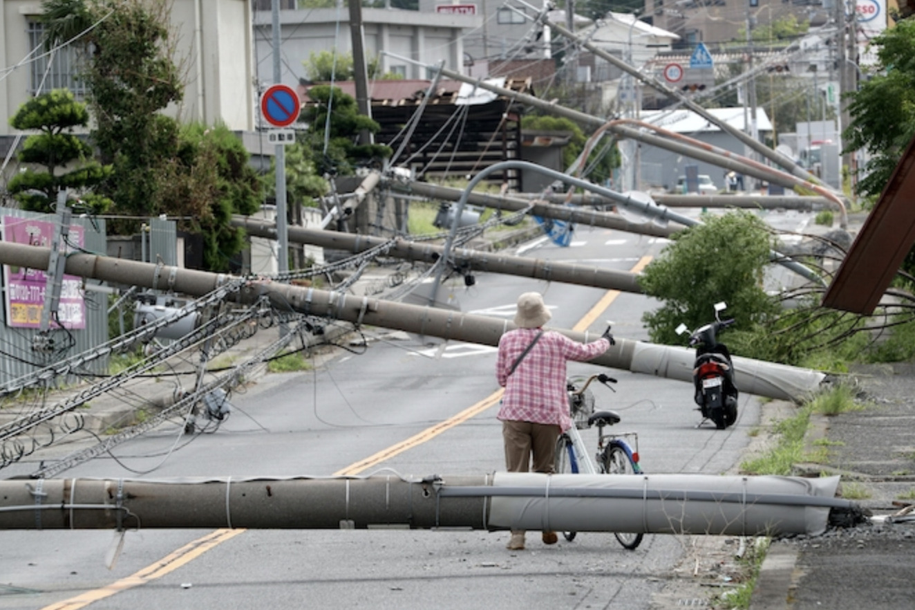 大阪港台風情報 | 台風情報 大阪 電車 | 大阪市港区の天気予報(1時間・今日明日・週間) – QOPCOL